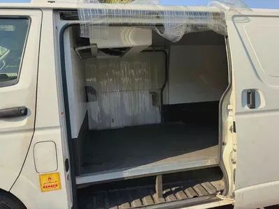 Toyota Hiace Standard 2016 GCC - Excellent Condition-7