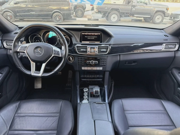 Mercedes Benz E63 AMG