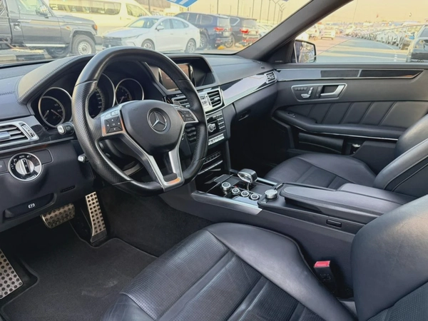 Mercedes Benz E63 AMG