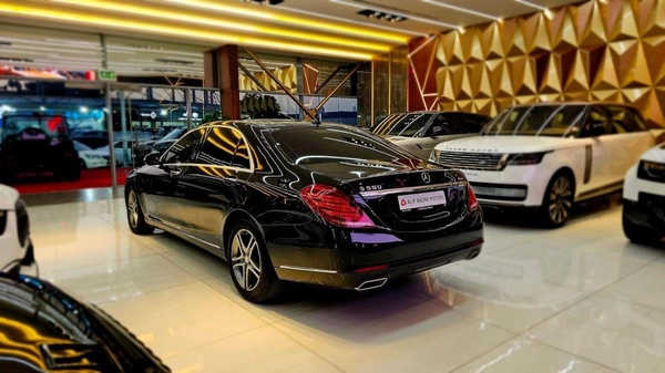 Mercedes Benz S400 Std 3.5L