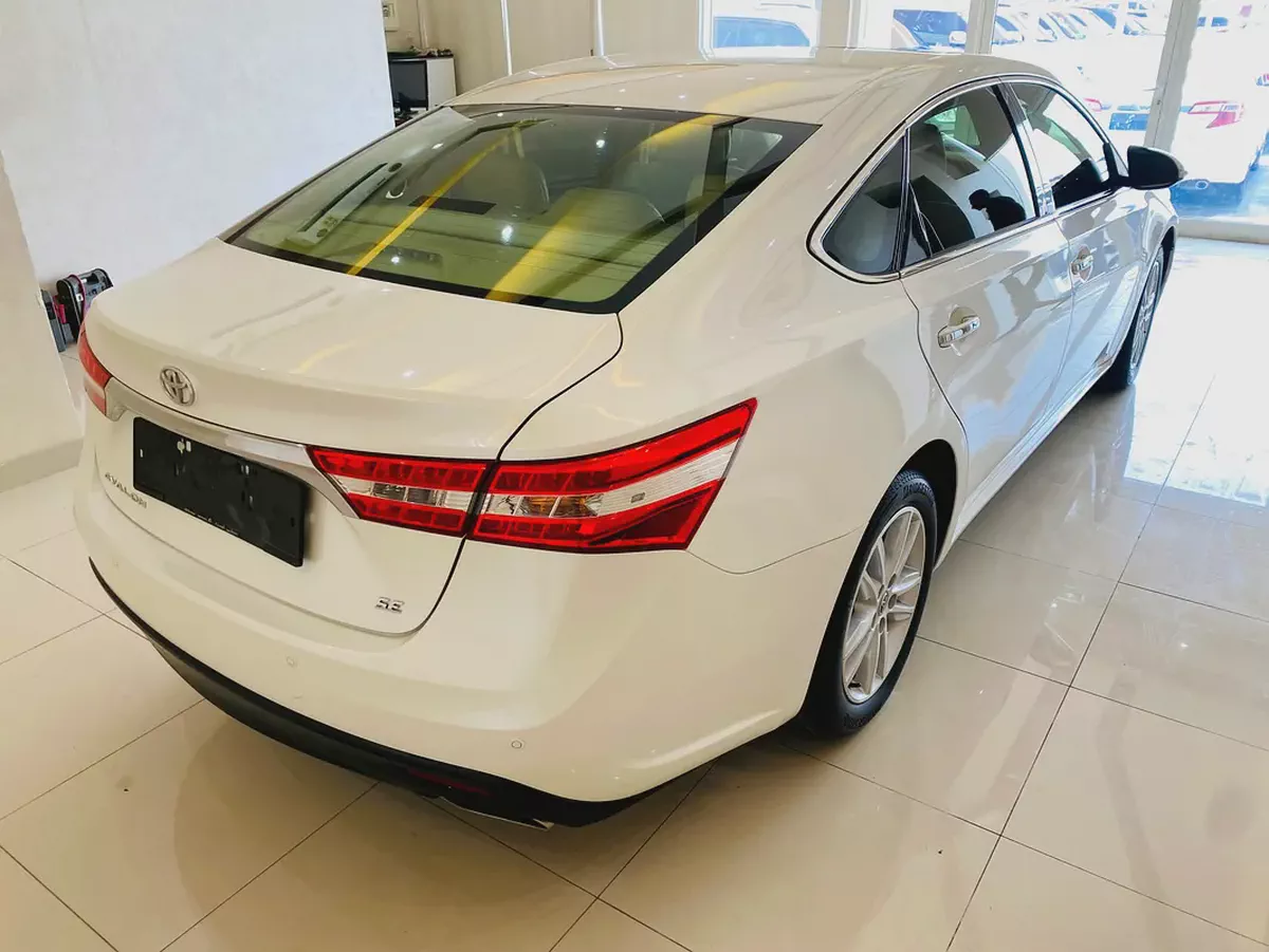 Toyota Avalon SE+ 2014 - GCC Specs - Well Maintained-5-5