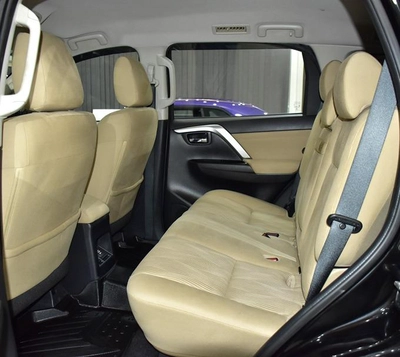 Mitsubishi Montero Sport ( 2021 Model ) in Black Color GCC Specs-11