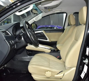 Mitsubishi Montero Sport ( 2021 Model ) in Black Color GCC Specs