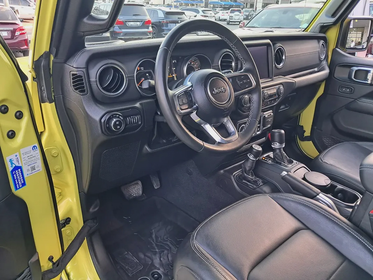 2022 Jeep Wrangler Sahara - GCC Specs - Excellent Condition Original Paint  Service History Company-10-10