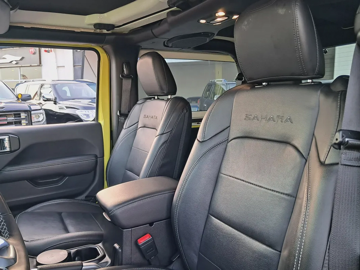 2022 Jeep Wrangler Sahara - GCC Specs - Excellent Condition Original Paint  Service History Company-11-11