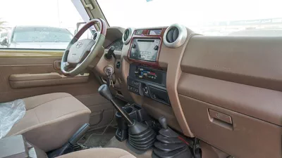 Toyota Land Cruiser Pick Up 4.0L-10