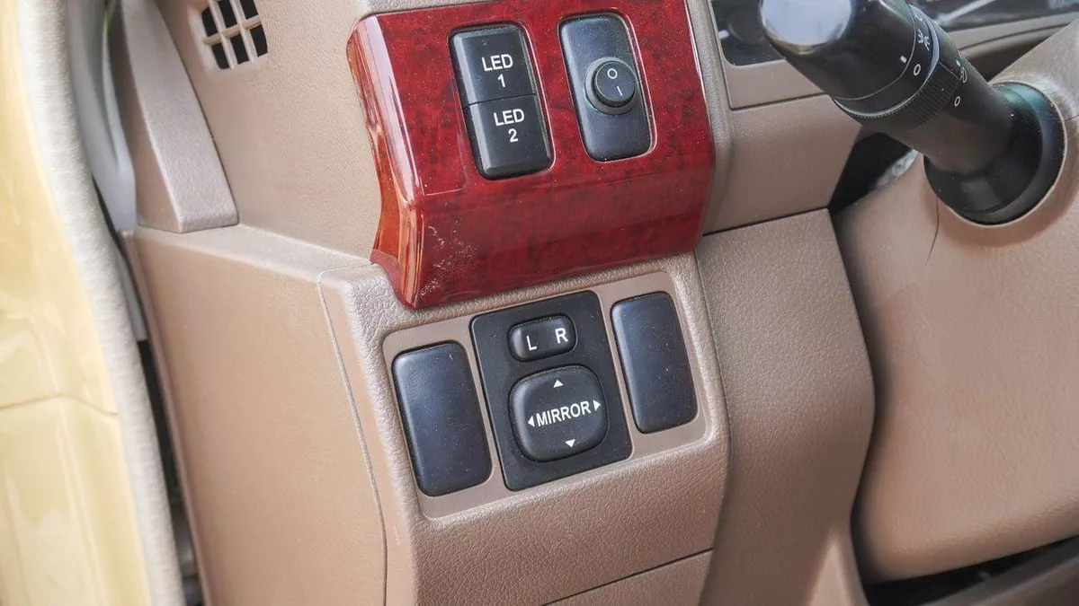 Toyota Land Cruiser Pick Up 4.0L-4-0