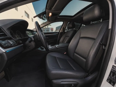 AED 1,800 P.M | BMW 5 SERIES | 520i |EXCLUSIVE | 2015 GCC | ORIGINAL PAINT-13