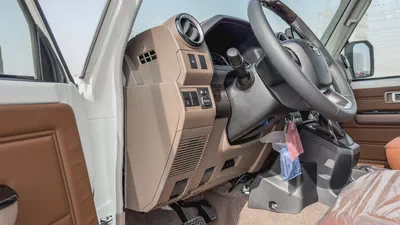 2026 Toyota Land Cruiser LC76 2.8L AT Diesel (White-Brown) Omani-9
