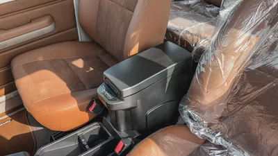 2026 Toyota Land Cruiser LC76 2.8L AT Diesel (White-Brown) Omani-16