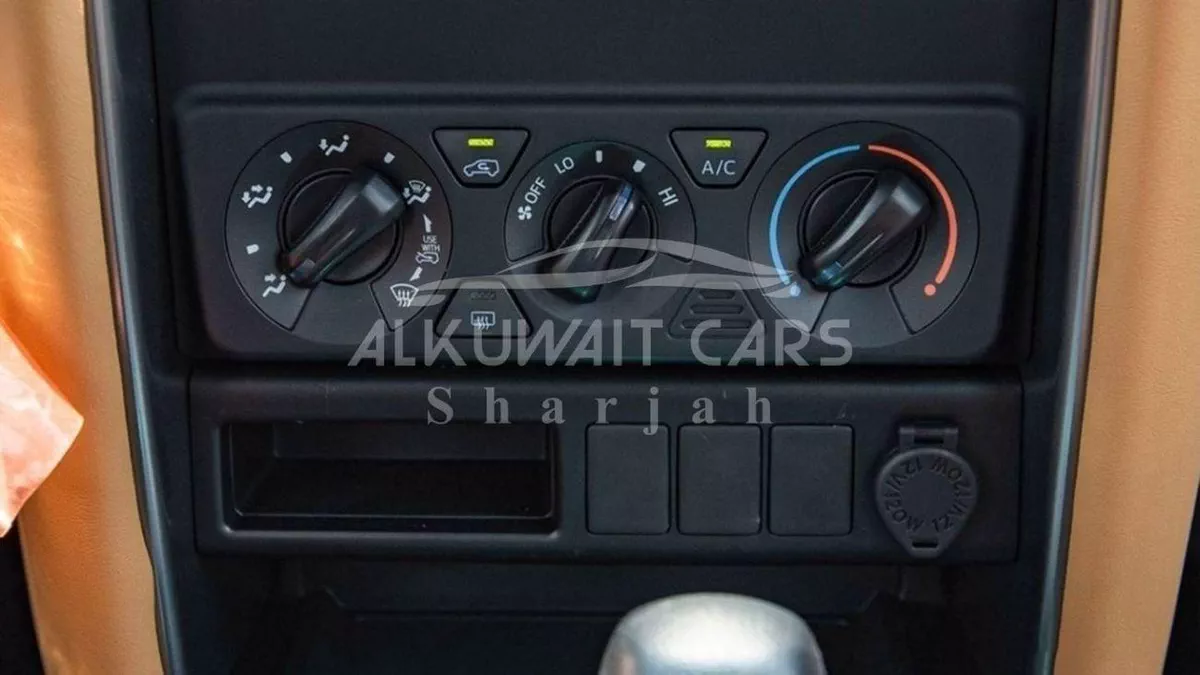 Toyota Fortuner EXR Toyota Fortuner 2.7L Petrol 4V MY2023-9-0