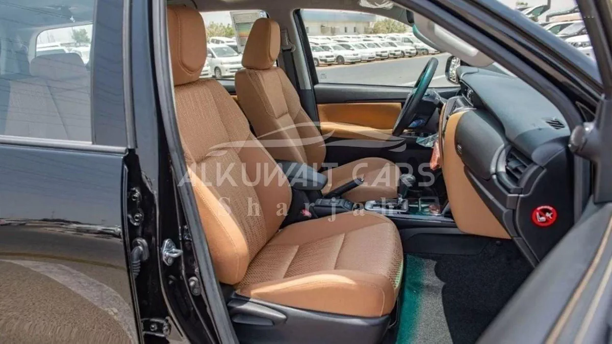Toyota Fortuner EXR Toyota Fortuner 2.7L Petrol 4V MY2023-15-0