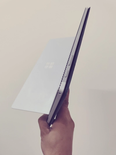 Microsoft Surface Pro4 8/256-2