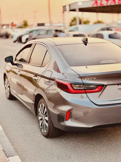 Honda City Sport 2023 Cash, Bank Finance ans Inhouse Finance | Single owner-2
