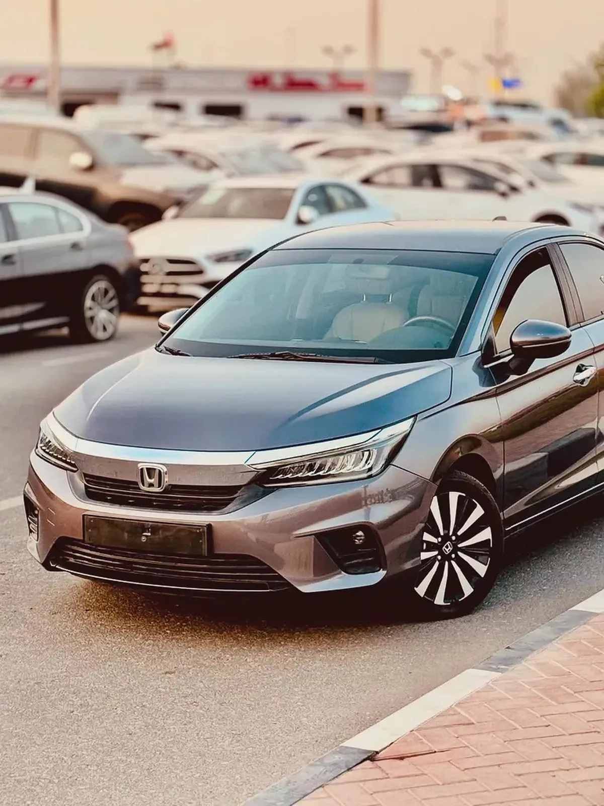 Honda City Sport 2023 Cash, Bank Finance ans Inhouse Finance | Single owner