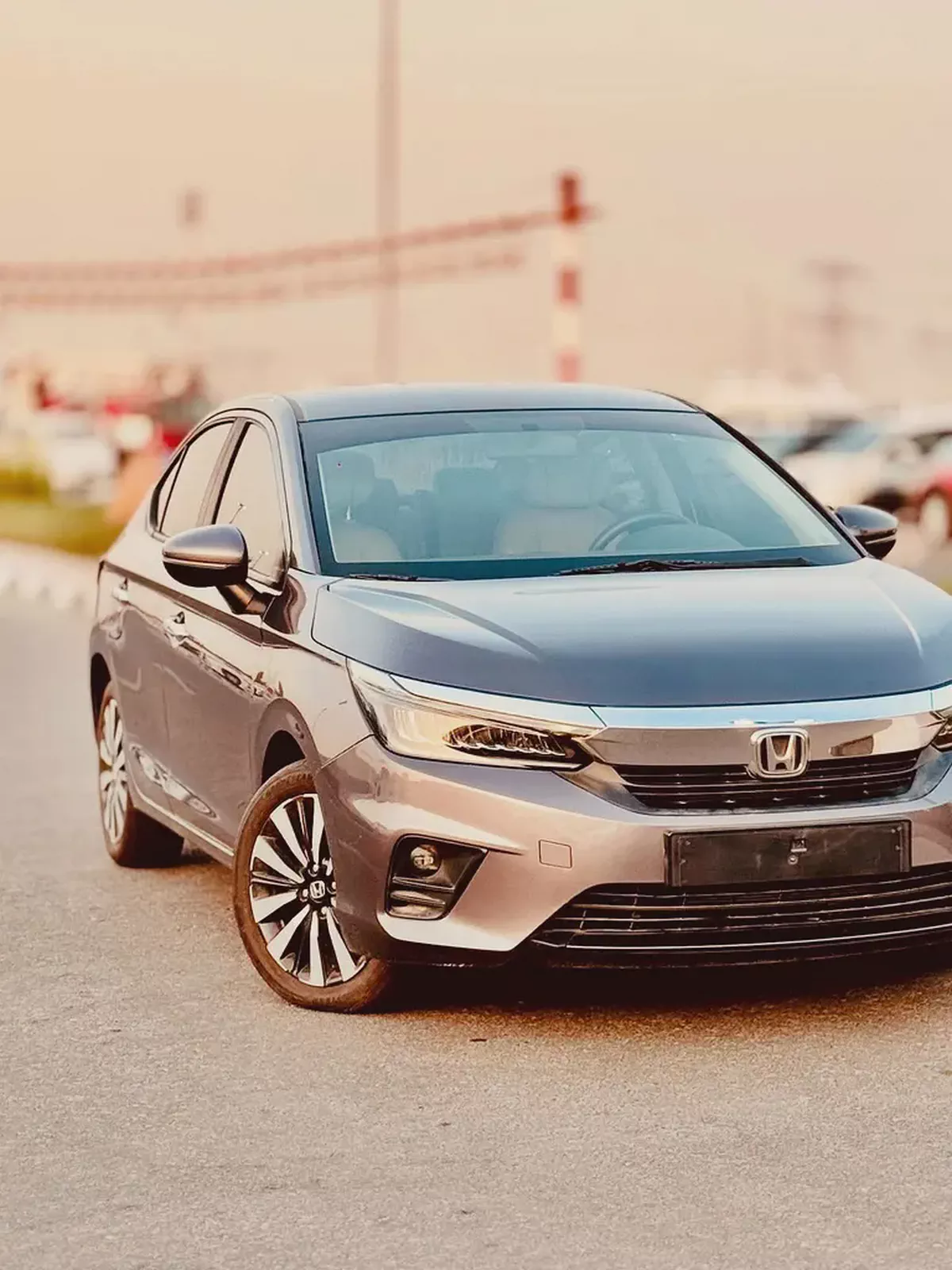 Honda City Sport 2023 Cash, Bank Finance ans Inhouse Finance | Single owner-5-5