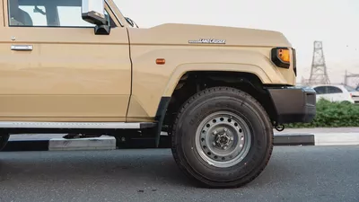 2026 Toyota Land Cruiser LC76 4.0L AT Petrol (Beige-Brown) Basic-6