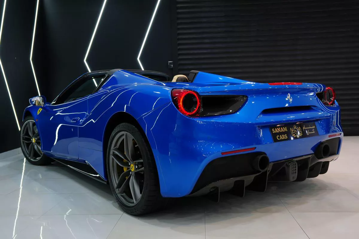 Ferrari 488 Spider-10-10
