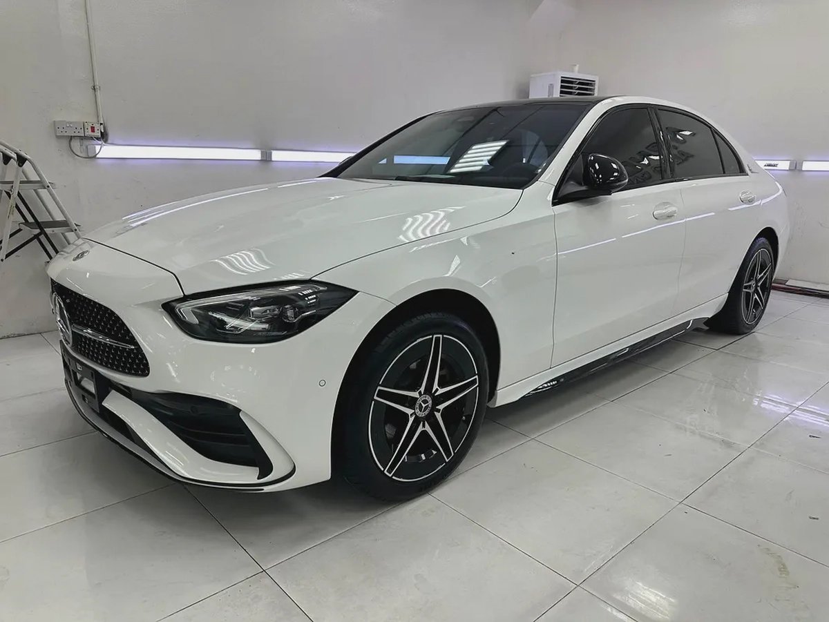 full option engain size 1.5 turbo with 14 languages including Arabic and English accident free