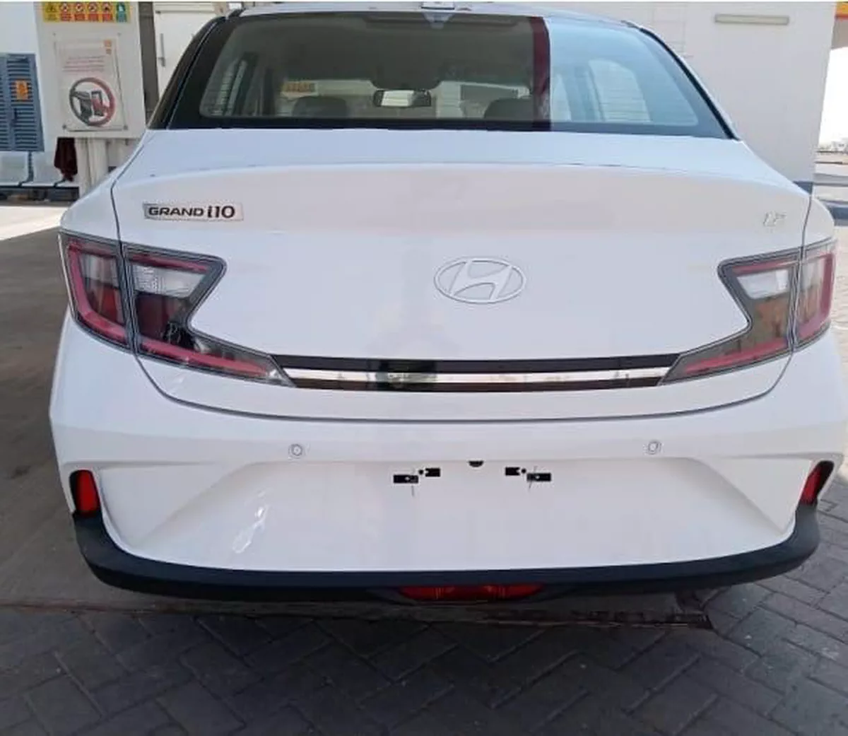 2024 Hyundai i10 | Compact & Stylish Hatchback-4-4