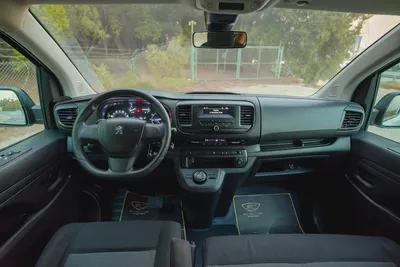 Peugeot Traveller | VIP 09-Seater | Automatic | GCC Specs | Ref#P00413-6