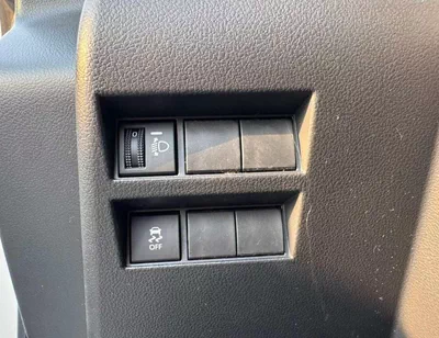 Toyota Land Cruiser GXR TWIN TURBO || 3.5L PETROL V6 | DRIVER PWR SEAT | SUNROOF | COOL BOX (CODE # GXR3B)-24