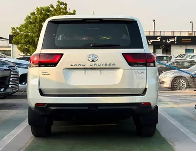 Toyota Land Cruiser GXR TWIN TURBO || 3.5L PETROL V6 | DRIVER PWR SEAT | SUNROOF | COOL BOX (CODE # GXR3B)-2