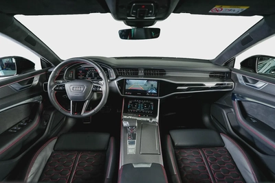 Audi RS7-Carbon Fiber Package-Audi Ceramic Braking System-Red Calipers-Premium Leather Interior-9