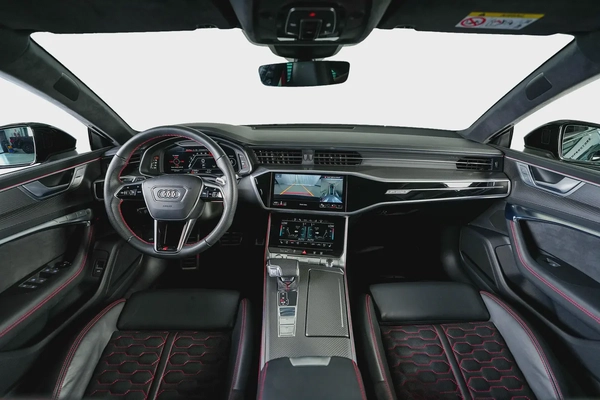 Audi RS7-Carbon Fiber Package-Audi Ceramic Braking System-Red Calipers-Premium Leather Interior