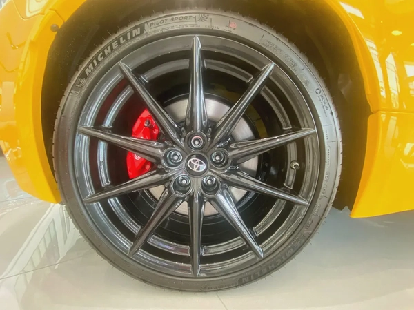 TOYOTA GR86 2.4L GCC 2026 ONLY FOR EXPORT