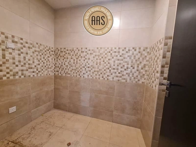 Chiller free luxurious huge 2bhk with laundry room-10