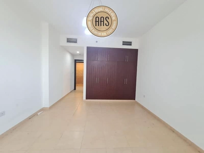 Chiller free luxurious huge 2bhk with laundry room-2