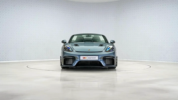 Porsche 718 Cayman GT4 RS