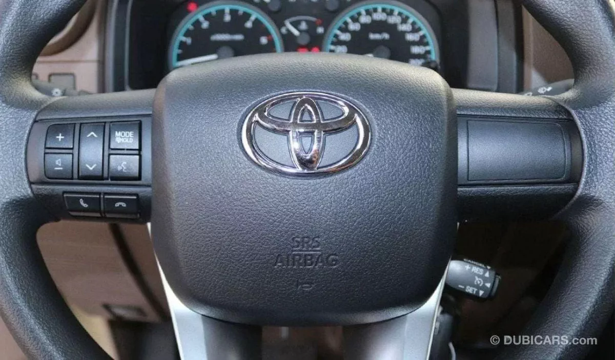 Toyota Land Cruiser Pick Up Toyota Land Cruiser Pick Up LC79 DC, 2.8L Turbo Diesel 4WD AT-12-0