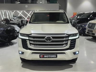 Toyota Land Cruiser VXR | 2023 | GCC Specs | Full Option | Low Mileage-2