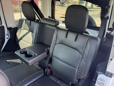Jeep Wrangler Unlimited SAHARA 4XE Wrangler 4XE 2.0L Turbo PHEV 2023 UAE Price @ 143,000 AED-16