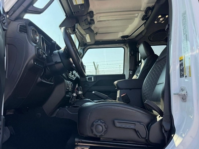 Jeep Wrangler Unlimited SAHARA 4XE Wrangler 4XE 2.0L Turbo PHEV 2023 UAE Price @ 143,000 AED-8