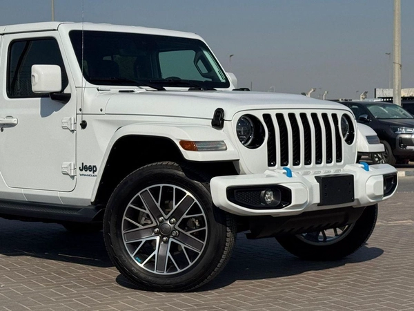 Jeep Wrangler Unlimited SAHARA 4XE Wrangler 4XE 2.0L Turbo PHEV 2023 UAE Price @ 143,000 AED
