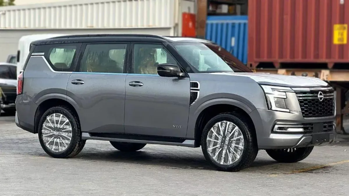 Nissan Patrol LE PLATINUM CITY PATROL PLATNUM LE FULL OPTION TWIN TURBO  ROOF BLACK 2026