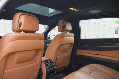 BMW 7-Series 740Li 2015 GCC Specs-7