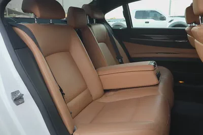 BMW 7-Series 740Li 2015 GCC Specs-8