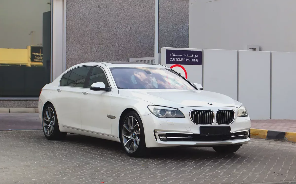 BMW 7-Series 740Li 2015 GCC Specs-3-3