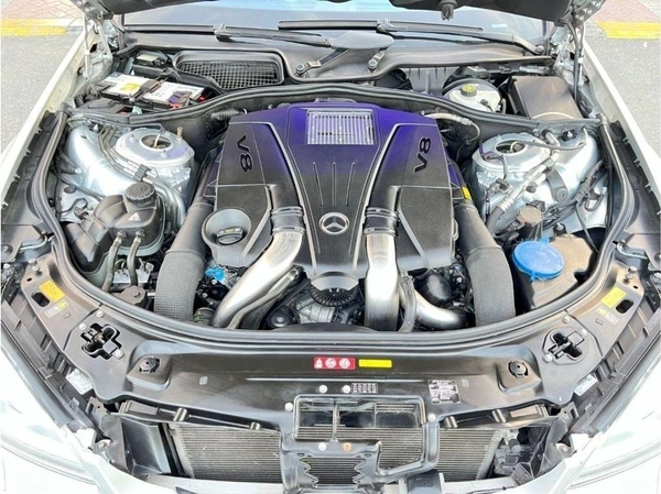 Mercedes Benz S550