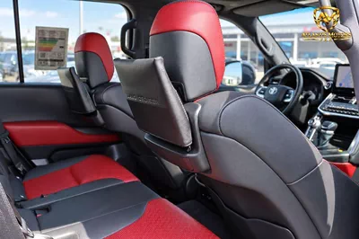 Toyota Land Cruiser GR SPORT-16
