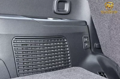 Toyota Land Cruiser GR SPORT-8