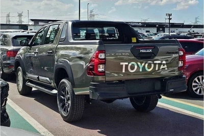 Toyota Hilux ADVENTURE DC ADVENTURE 2.8D AT 4X4 MY2024-4