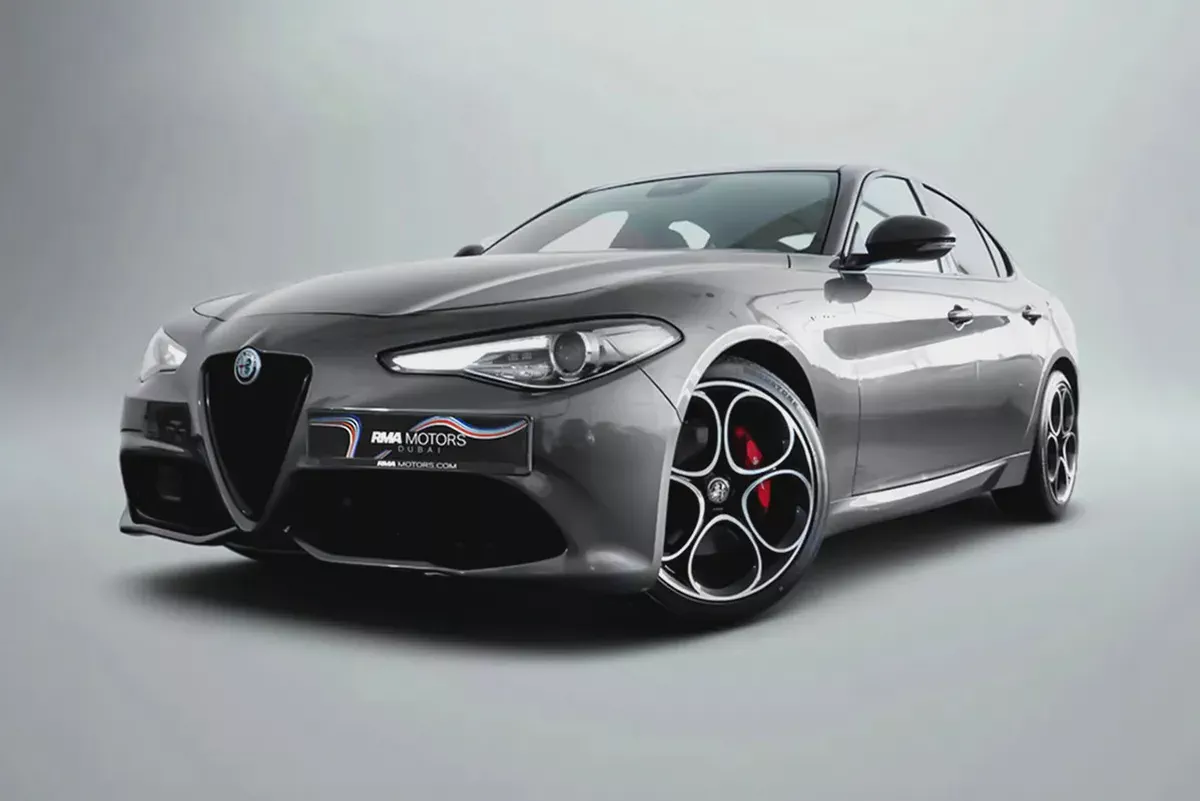 AED 1,992 / 60 months | 0% DP | 2022 Alfa Romeo Guilia Veloce / Full Service History-4-4