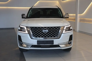 Nissan Patrol LE Platinum City 2024 GCC Specs-44000km-Under warranty  service-Pristine conditio
