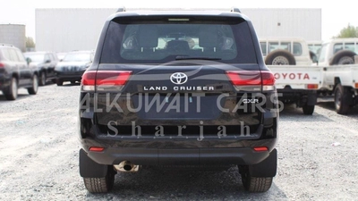 Toyota Land Cruiser LC300 GXR 4.0P AT  MY2025 – BLACK-3