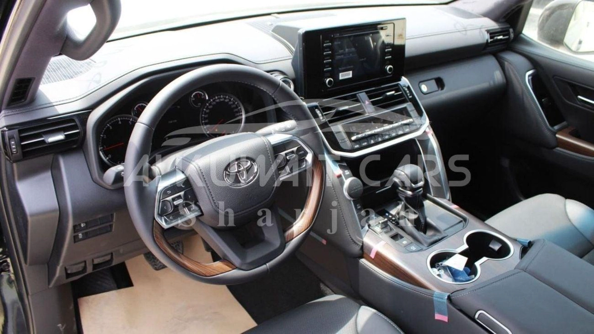Toyota Land Cruiser LC300 GXR 4.0P AT  MY2025 – BLACK-5-0